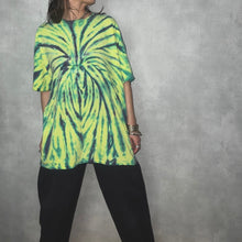 画像をギャラリービューアに読み込む, *GILDAN* TIE DYE TEE / XL (UNISEX)