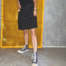 画像をギャラリービューアに読み込む, *coming soon* 80-90'S CIRCLE PATTERN RAYON SHORTS