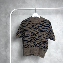 画像をギャラリービューアに読み込む, EURO 80-90'S / ZEBRA SHORT SLEEVE PO KNIT