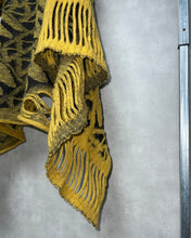 画像をギャラリービューアに読み込む, ITALY製 / JACQUARD WOOL KNIT SHAWL (UNISEX)