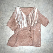 画像をギャラリービューアに読み込む, EURO 90'S / V-NECK BLOUSE