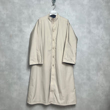 画像をギャラリービューアに読み込む, POLAND製 / REVERSIBLE STAND-UP COLLAR LONG COAT