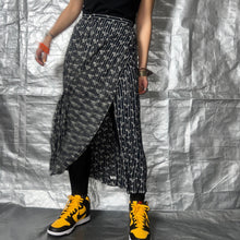 画像をギャラリービューアに読み込む, FLORAL PATTERN WRAP SKIRT