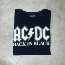 画像をギャラリービューアに読み込む, *AC/DC* OFFICIAL BACK IN BLACK TEE
