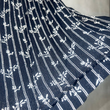 画像をギャラリービューアに読み込む, FLORAL PATTERN WRAP SKIRT