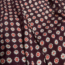 画像をギャラリービューアに読み込む, 70-80&#39;S FLORAL PATTERN CLASSIC GOWN (UNISEX)
