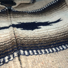 画像をギャラリービューアに読み込む, 80-90&#39;S USA製 / NATIVE BLOUSON
