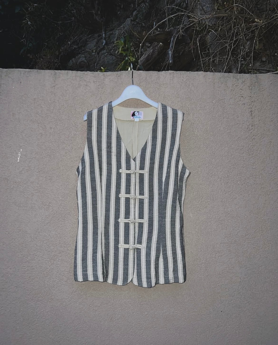 STRIP PATTERN CHINESE BUTTON LINEN VEST / 80'S ITALY