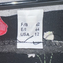 画像をギャラリービューアに読み込む, 80-90&#39;S UK製 / FLORAL PATTERN WRAP SKIRT
