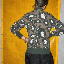 画像をギャラリービューアに読み込む, *adidas* ZIP-UP CARDIGAN
