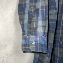 画像をギャラリービューアに読み込む, 60-70&#39;S FRANCE製 / COTTON FLANNEL CHECK PATTERN SHIRT
