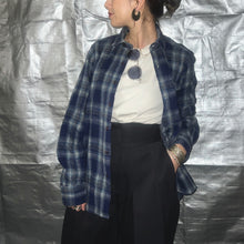 画像をギャラリービューアに読み込む, 60-70&#39;S FRANCE製 / FLANNEL CHECK SHIRT (UNISEX)
