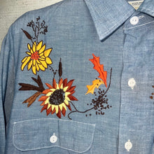 画像をギャラリービューアに読み込む, 70&#39;S USA製 *BIG MAC* / EMBROIDERED CHAMBRAY SHIRT
