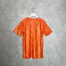 画像をギャラリービューアに読み込む, 80-90&#39;S USA製 / SATIN PLEATED P/O BLOUSE
